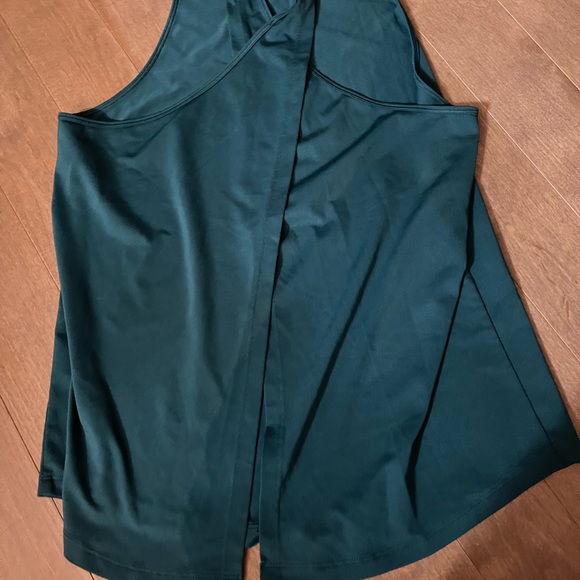 Under Armour Workout Tank top - Picture 2 of 3